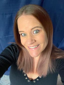 Athena Emerald 12's OnlyFans profile photo