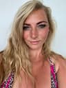 Becky Houzé's OnlyFans profile photo