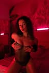 Manon In the Sun's OnlyFans profile photo