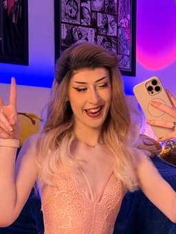 Olympia 。‧ ʚ's OnlyFans profile photo