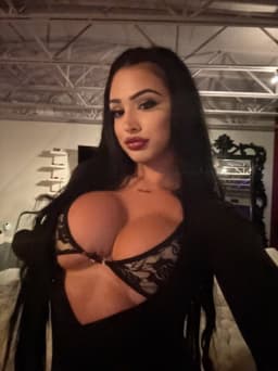 NADIA's OnlyFans profile photo
