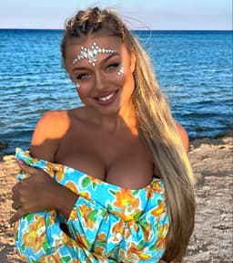Designer's OnlyFans profile photo