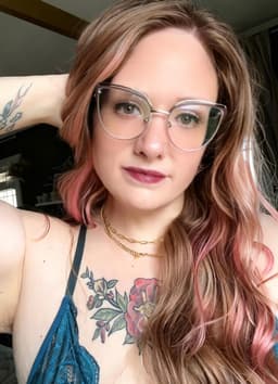 Emma Hart's OnlyFans profile photo