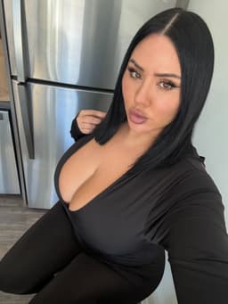 SiNGLE STEPMOM DREA ALEXA's OnlyFans profile photo