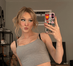 chloe's OnlyFans profile photo