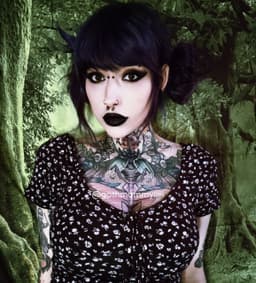 Goth M0mmy Lilli's OnlyFans profile photo