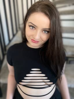 Claire's OnlyFans profile photo