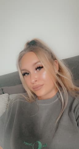 Ellie-Louise's OnlyFans profile photo